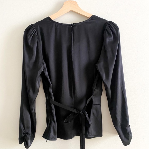 Reformation Jason Silk Top in Black | Women’s Size 6 - Picture 6 of 16